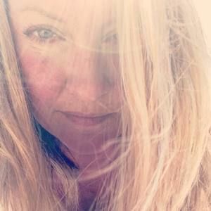 Meet your Posher, Brittney